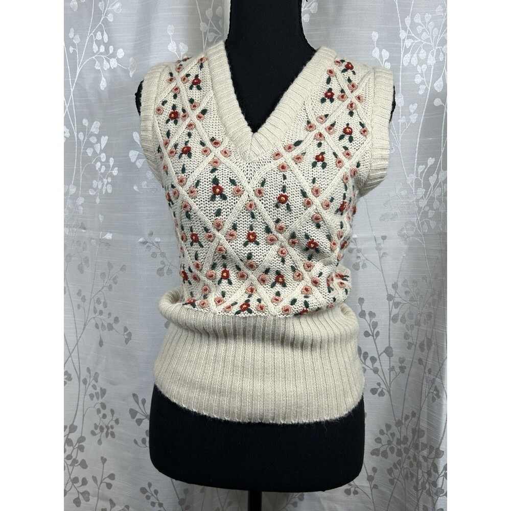 Women’s Floral Grandma Sweater Vest Sz S Cottagecore Cream Fitted Waist